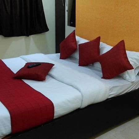 Hotel Minerva Residency Bombay Esterno foto