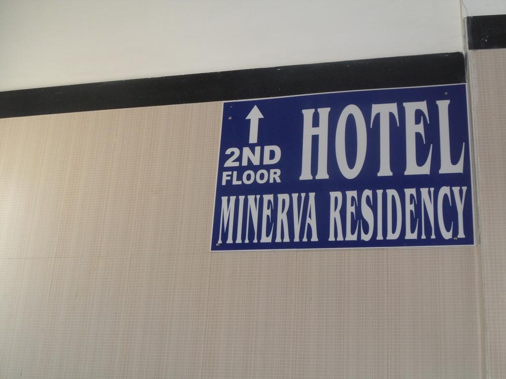 Hotel Minerva Residency Bombay Esterno foto