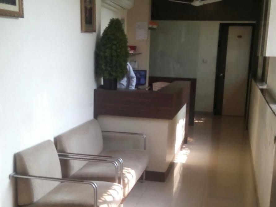 Hotel Minerva Residency Bombay Esterno foto
