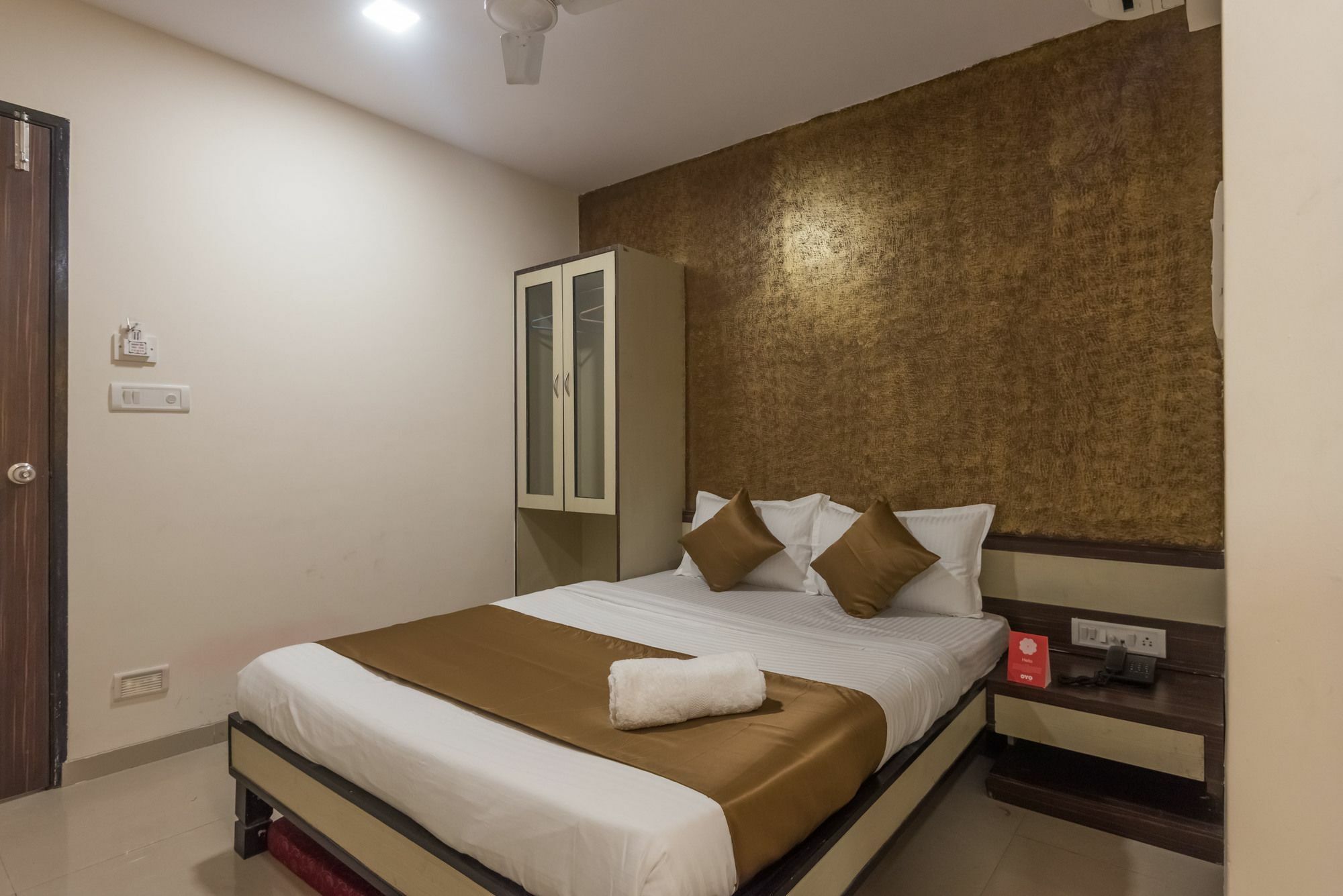 Hotel Minerva Residency Bombay Esterno foto